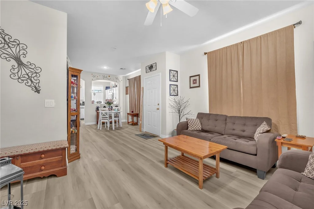 1011 Dancing Vines, Las Vegas, NV 89183