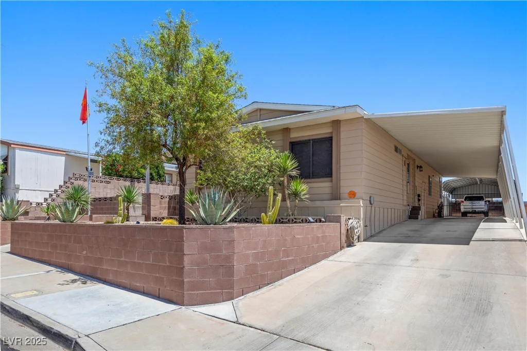 1285 Potosi, Boulder City, NV 89005