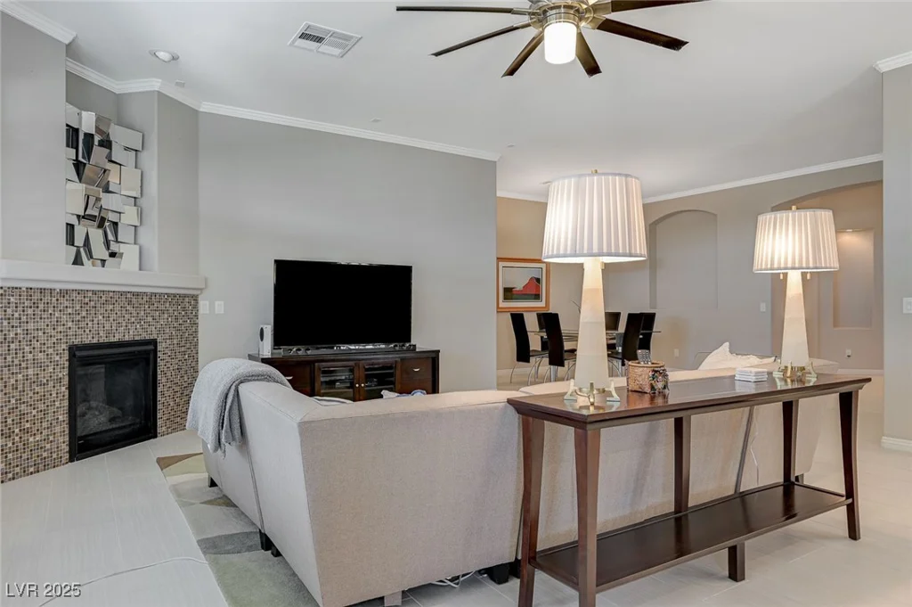 334 Cougar Estates, Las Vegas, NV 89123