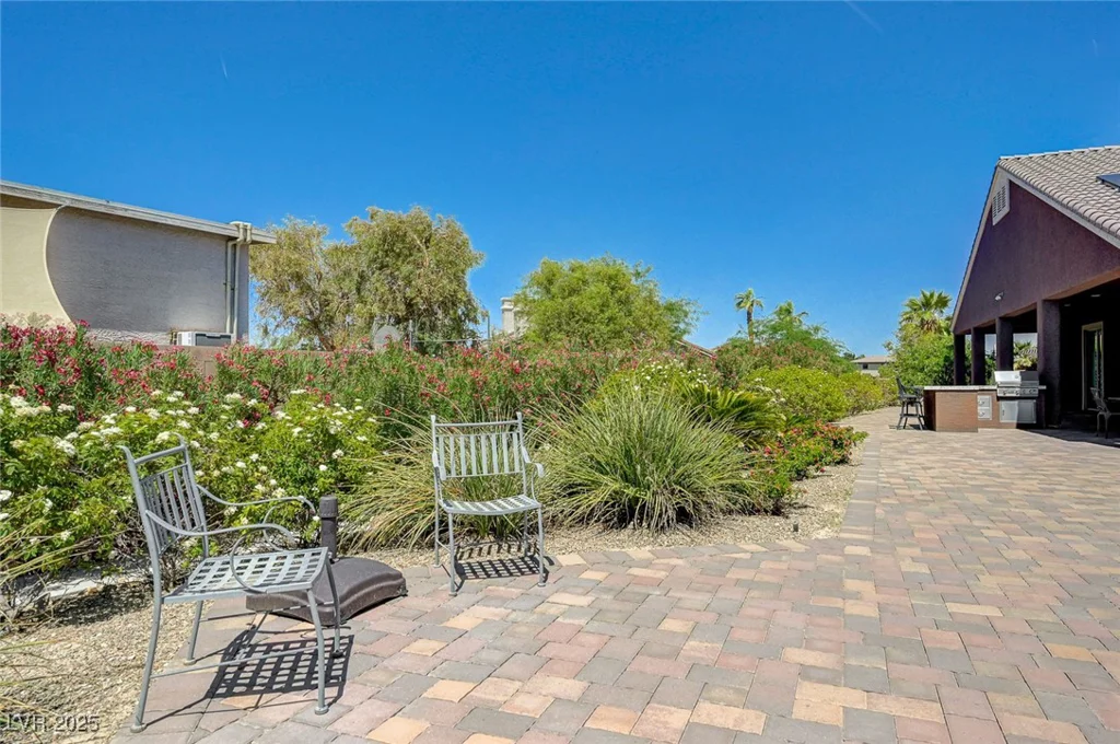 334 Cougar Estates, Las Vegas, NV 89123