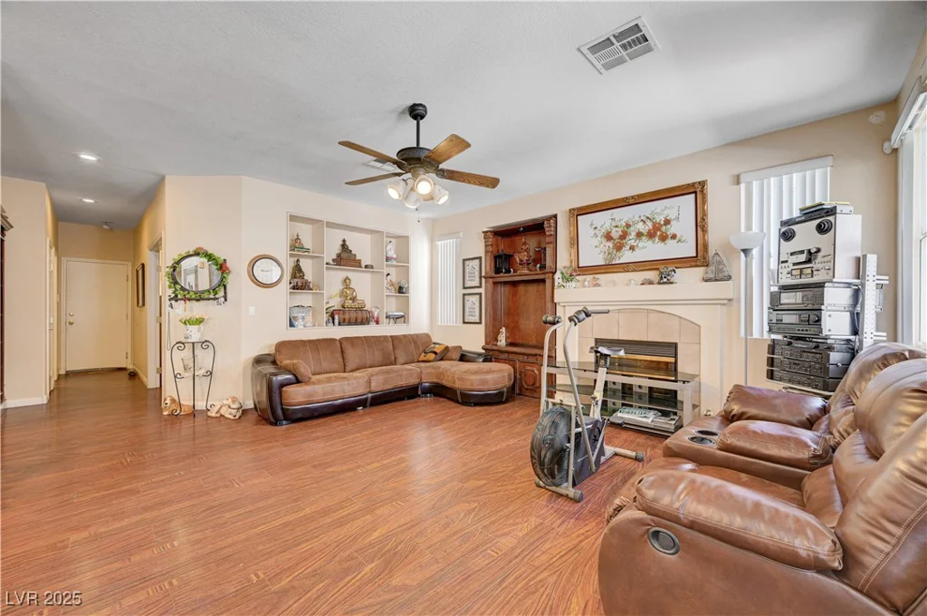 3873 Palm Island, Las Vegas, NV 89147