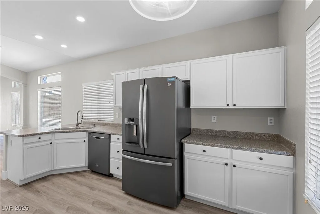 10613 Tiffanieville, Las Vegas, NV 89129