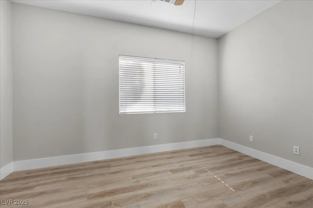 10613 Tiffanieville, Las Vegas, NV 89129