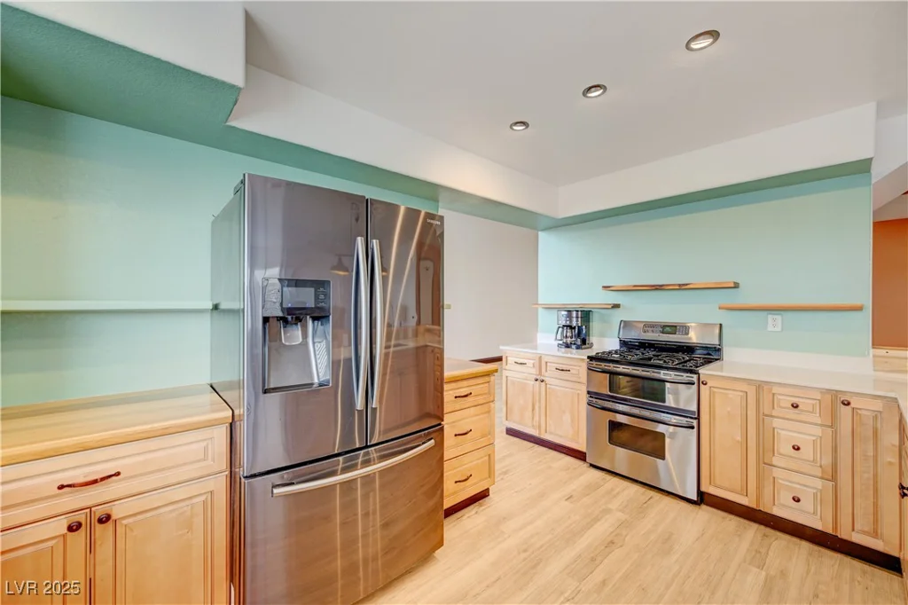7528 Golden Yucca, Las Vegas, NV 89147