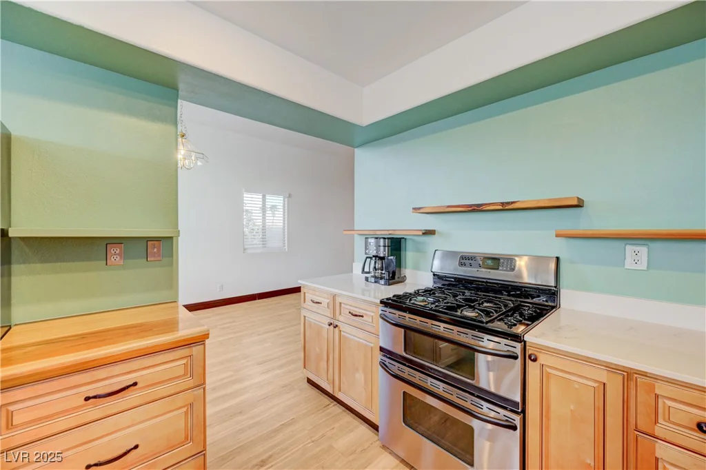 7528 Golden Yucca, Las Vegas, NV 89147