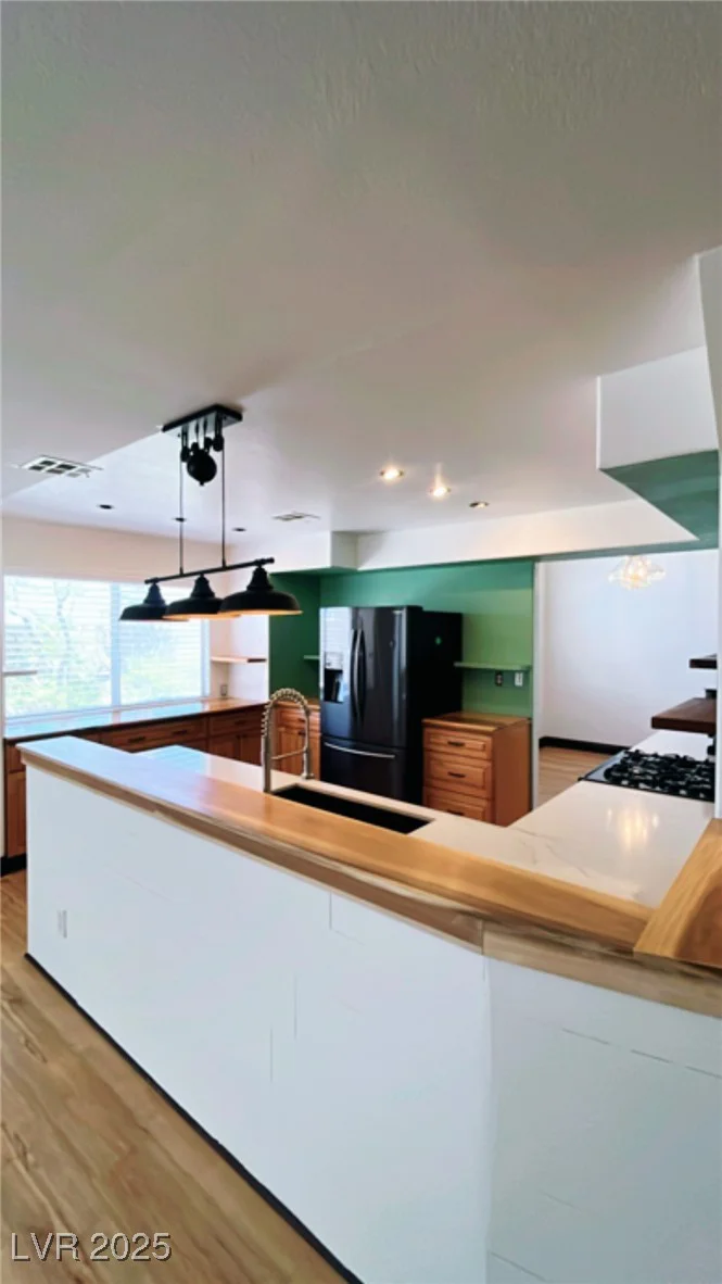 7528 Golden Yucca, Las Vegas, NV 89147