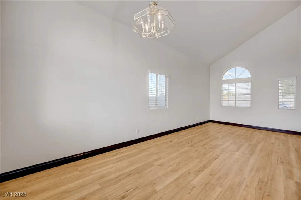 7528 Golden Yucca, Las Vegas, NV 89147