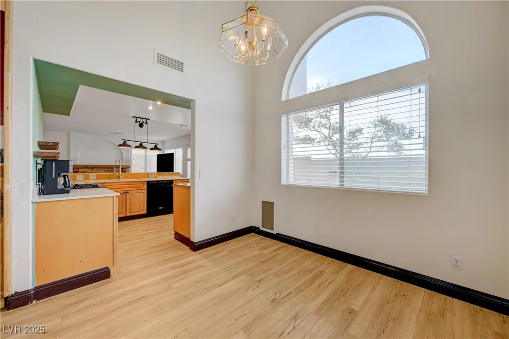 7528 Golden Yucca, Las Vegas, NV 89147