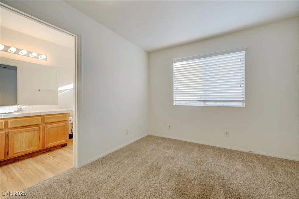 7528 Golden Yucca, Las Vegas, NV 89147