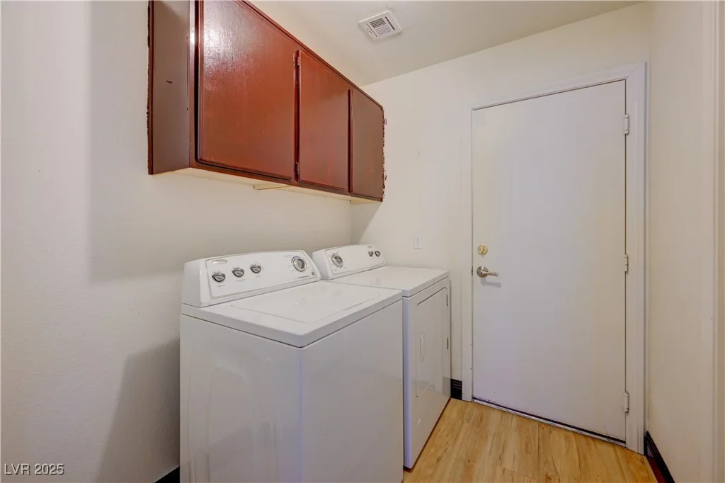 7528 Golden Yucca, Las Vegas, NV 89147