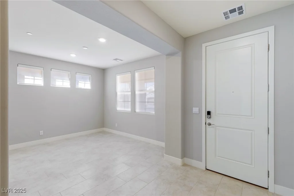 425 Canary Song, Henderson, NV 89011