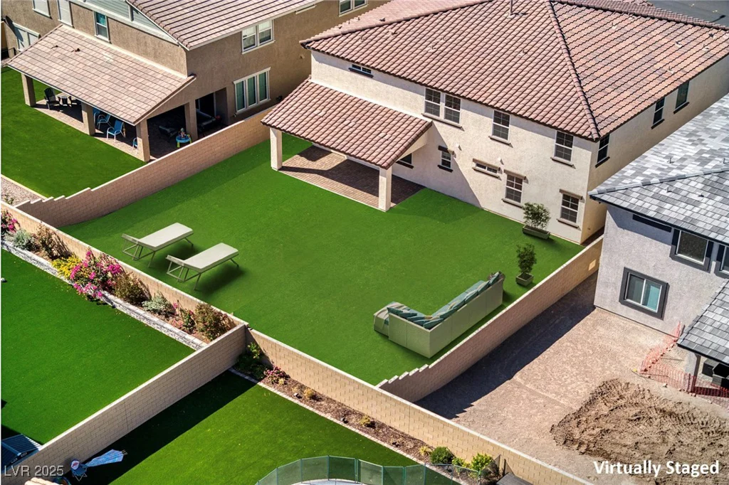 425 Canary Song, Henderson, NV 89011