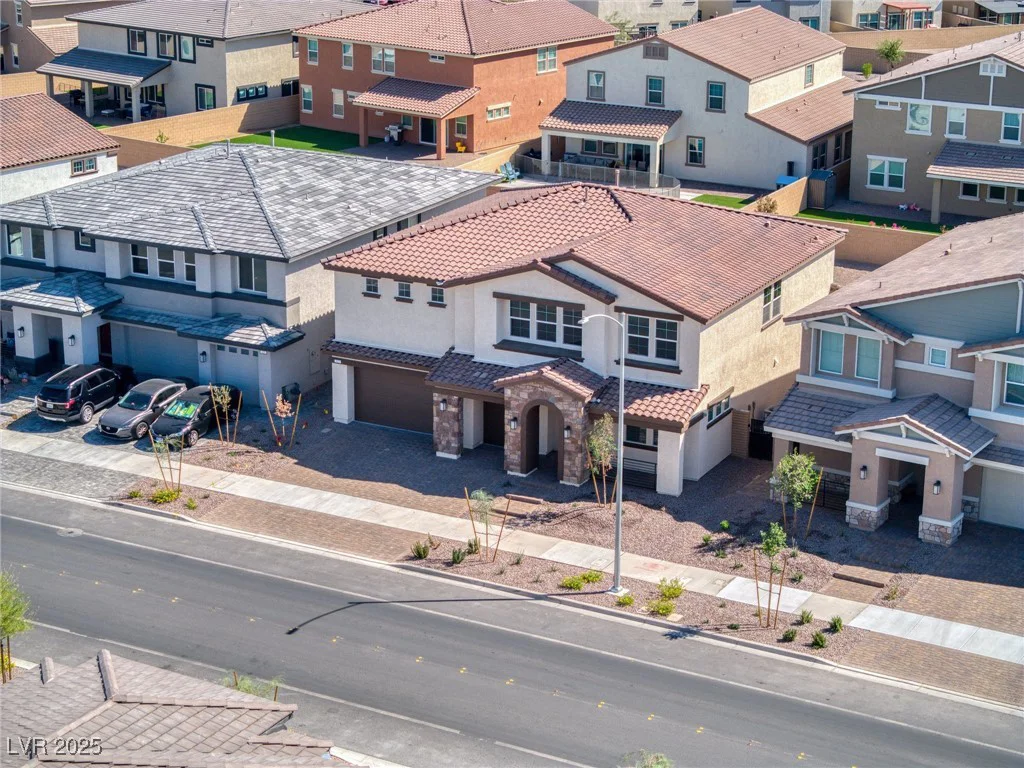 425 Canary Song, Henderson, NV 89011