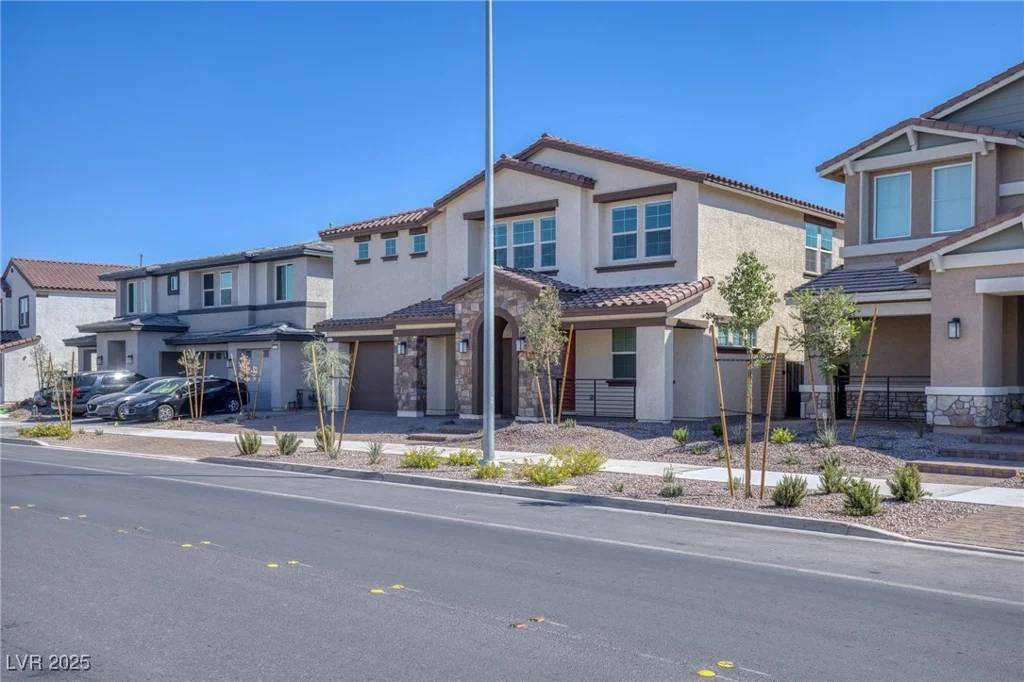 425 Canary Song, Henderson, NV 89011