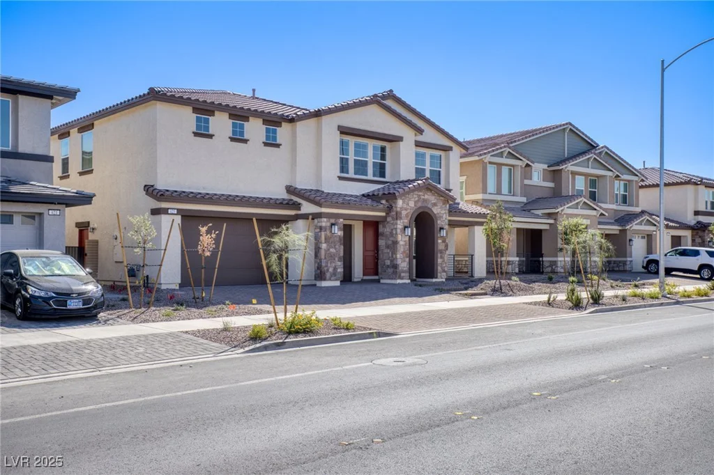 425 Canary Song, Henderson, NV 89011