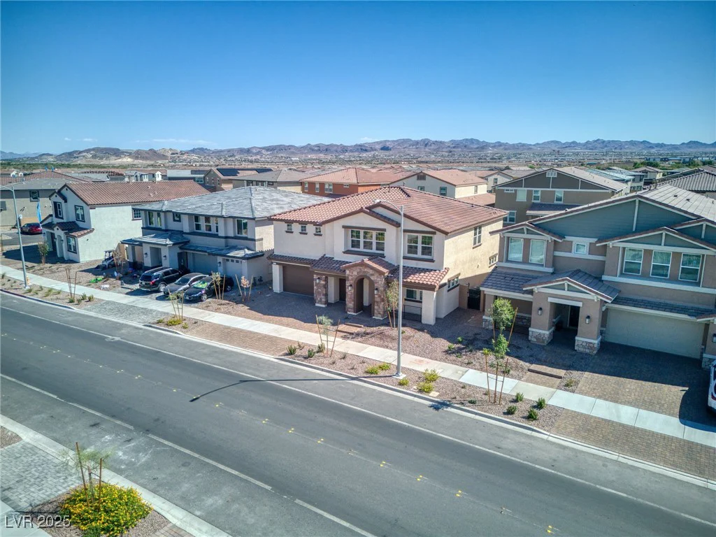 425 Canary Song, Henderson, NV 89011