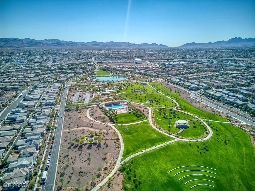 425 Canary Song, Henderson, NV 89011