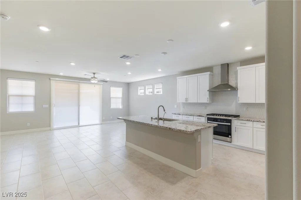 425 Canary Song, Henderson, NV 89011