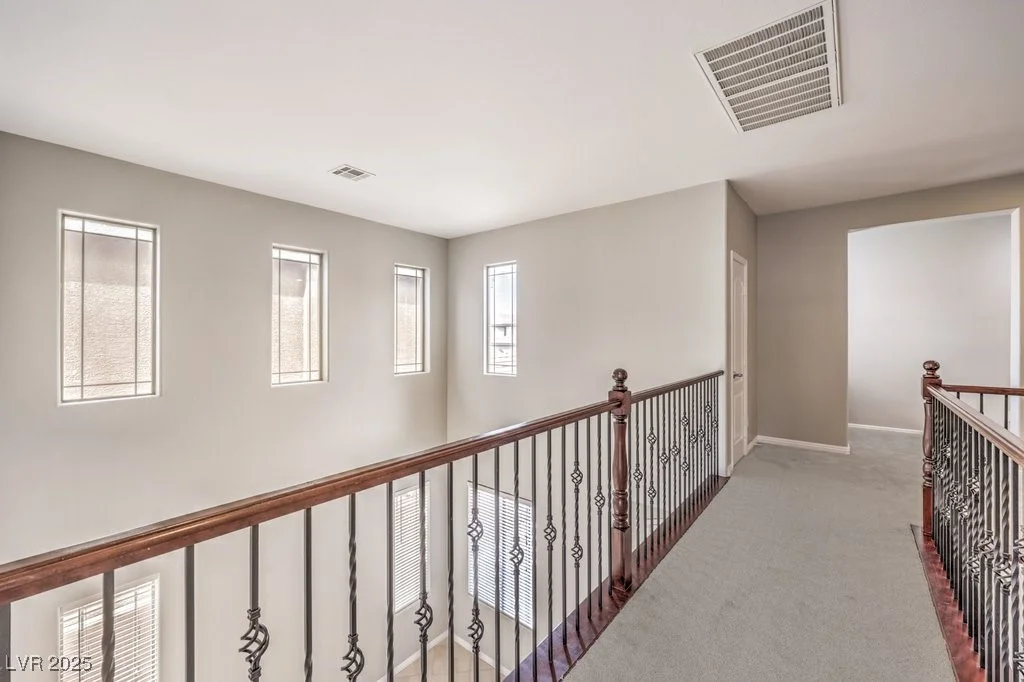 3725 Moonshine Falls, North Las Vegas, NV 89085