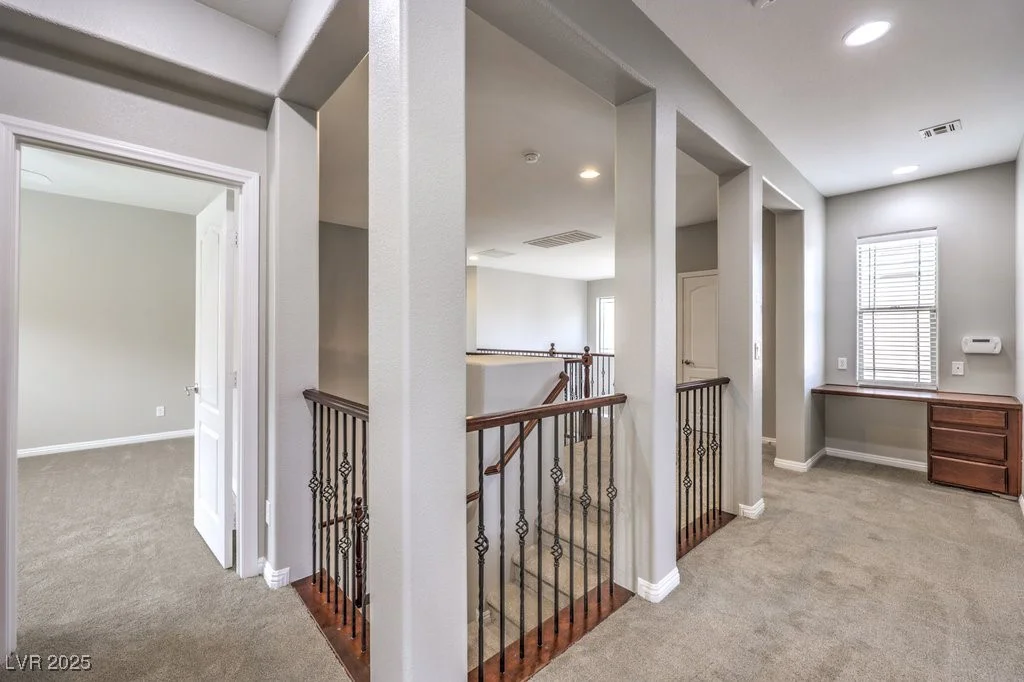 3725 Moonshine Falls, North Las Vegas, NV 89085