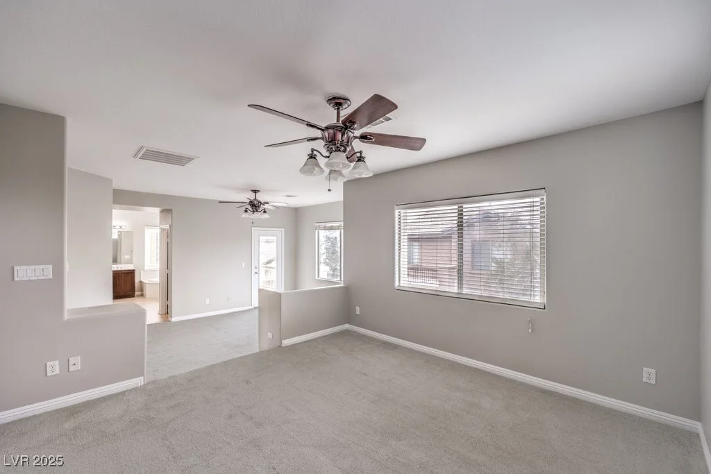 3725 Moonshine Falls, North Las Vegas, NV 89085