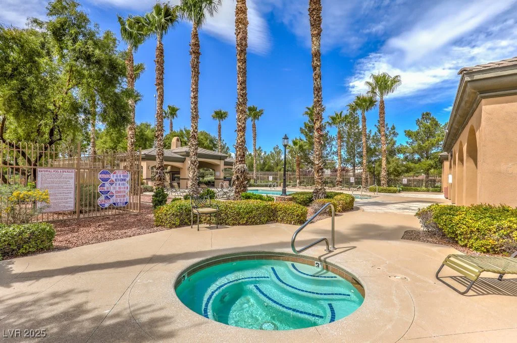 3725 Moonshine Falls, North Las Vegas, NV 89085