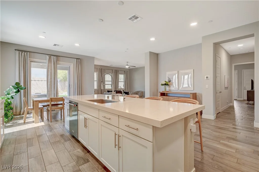 7736 Tioga Ridge, Las Vegas, NV 89117