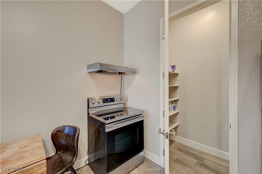 7736 Tioga Ridge, Las Vegas, NV 89117
