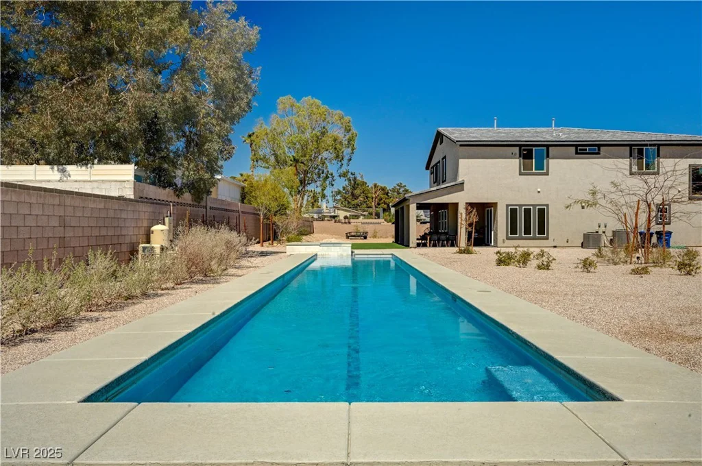7736 Tioga Ridge, Las Vegas, NV 89117