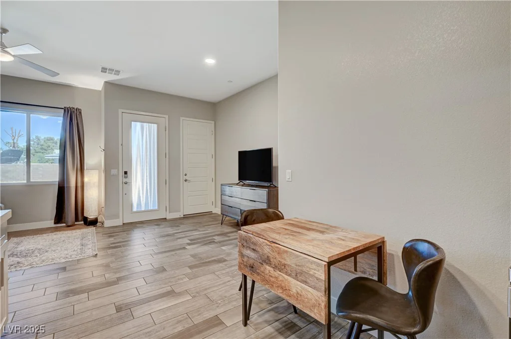 7736 Tioga Ridge, Las Vegas, NV 89117