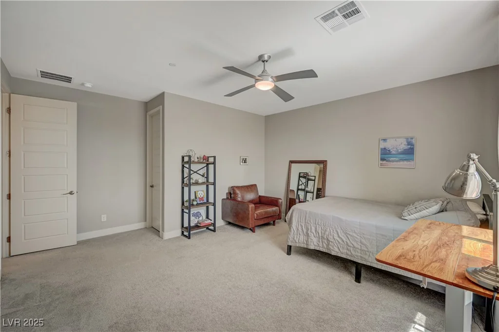 7736 Tioga Ridge, Las Vegas, NV 89117