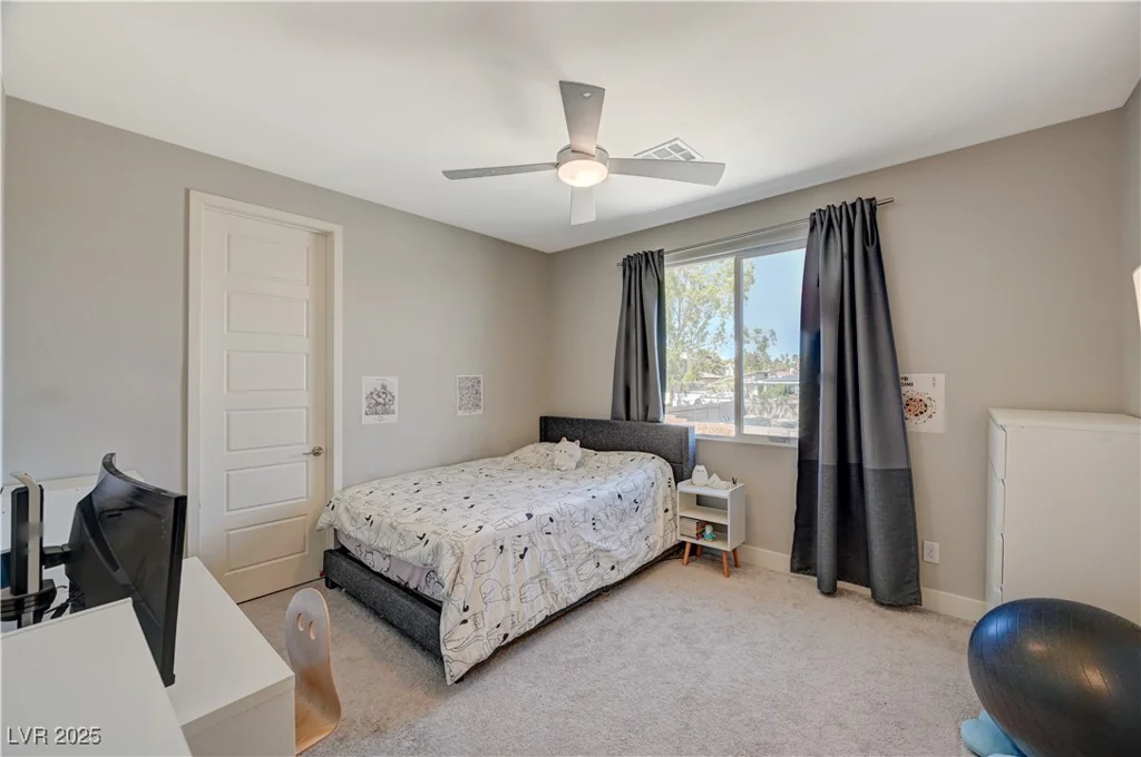 7736 Tioga Ridge, Las Vegas, NV 89117