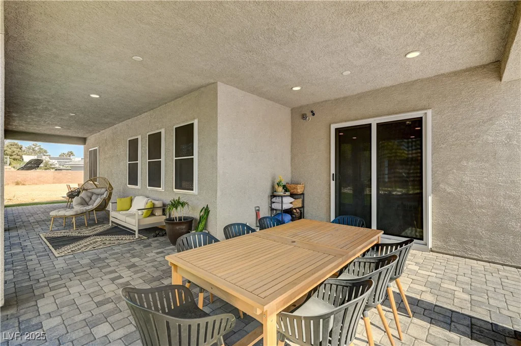 7736 Tioga Ridge, Las Vegas, NV 89117