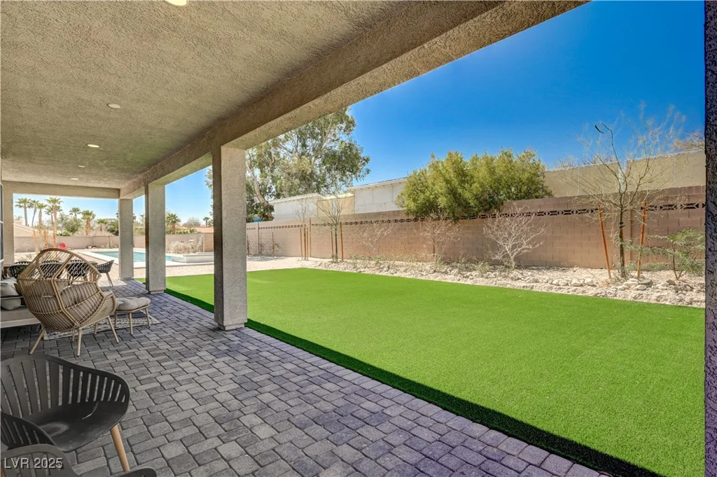 7736 Tioga Ridge, Las Vegas, NV 89117