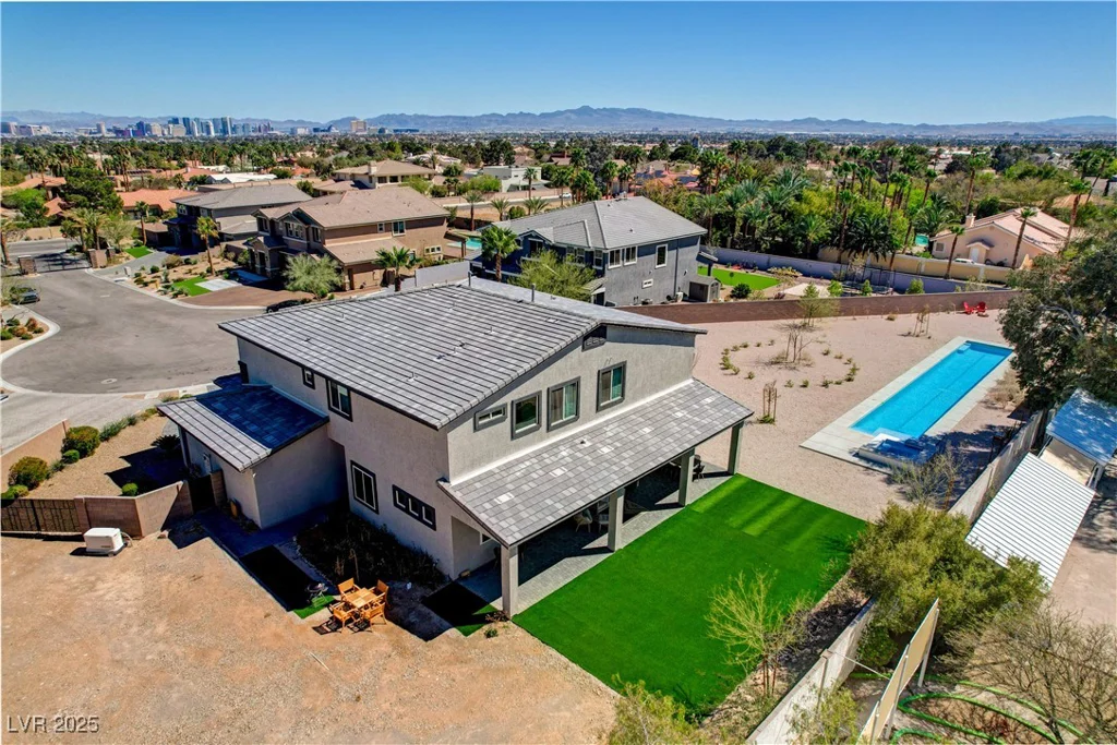 7736 Tioga Ridge, Las Vegas, NV 89117