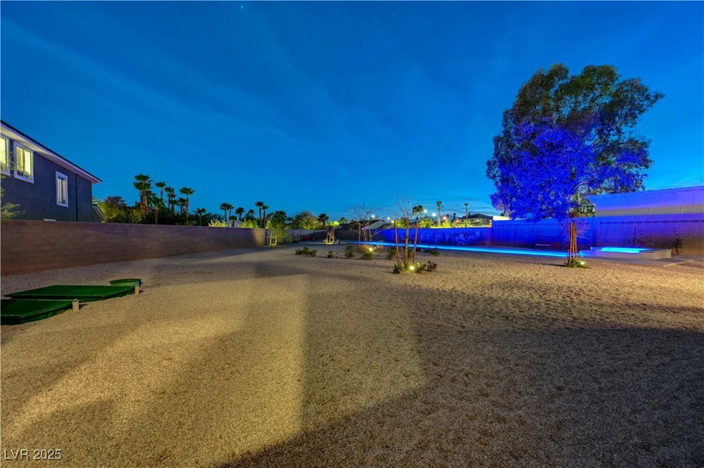 7736 Tioga Ridge, Las Vegas, NV 89117
