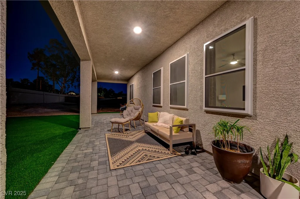 7736 Tioga Ridge, Las Vegas, NV 89117