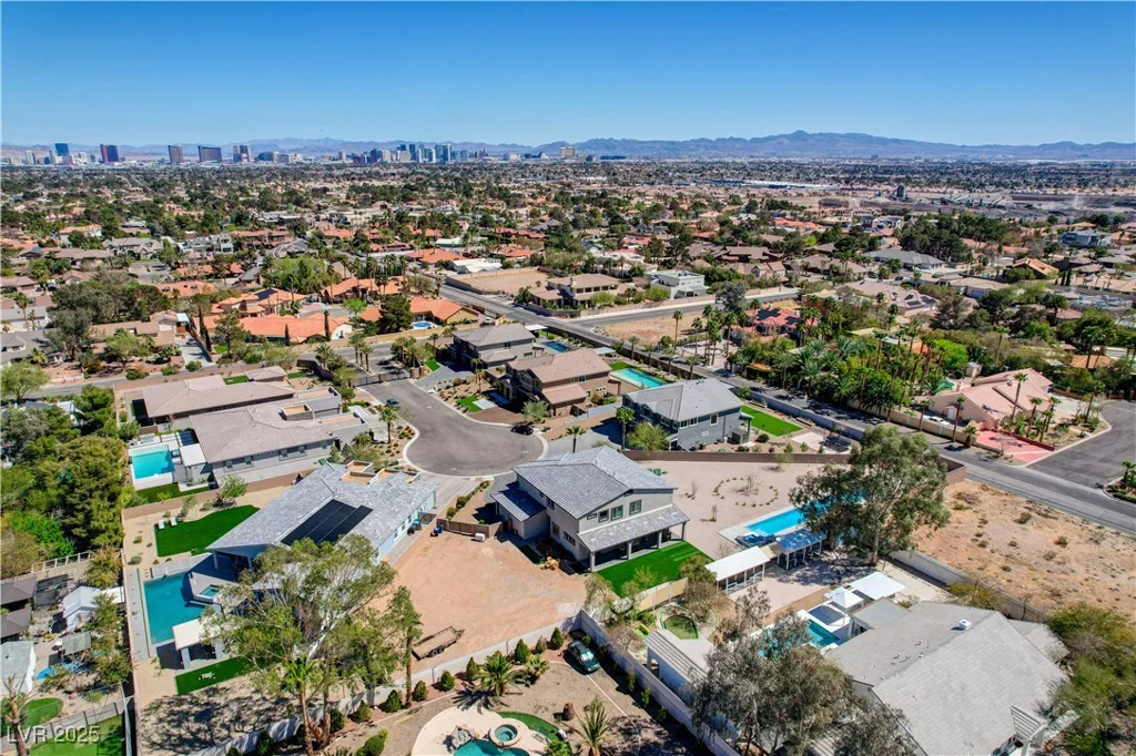7736 Tioga Ridge, Las Vegas, NV 89117