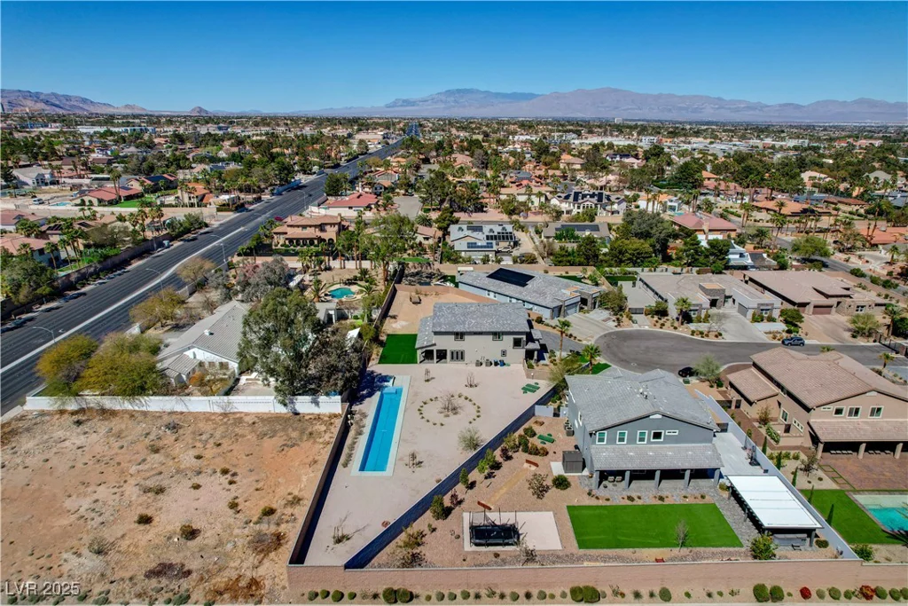 7736 Tioga Ridge, Las Vegas, NV 89117