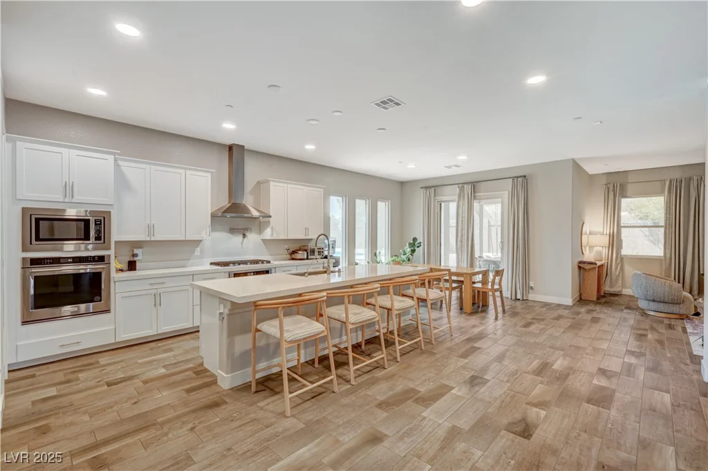 7736 Tioga Ridge, Las Vegas, NV 89117