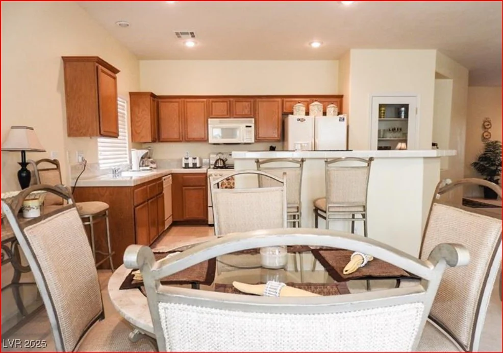 5845 Swan Point, Las Vegas, NV 89122