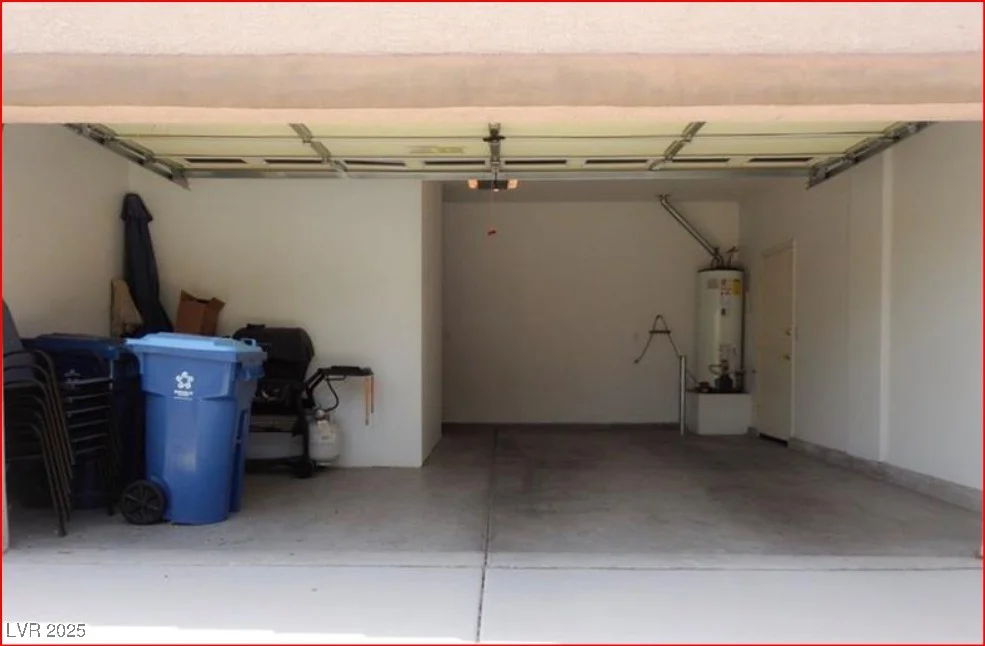 5845 Swan Point, Las Vegas, NV 89122