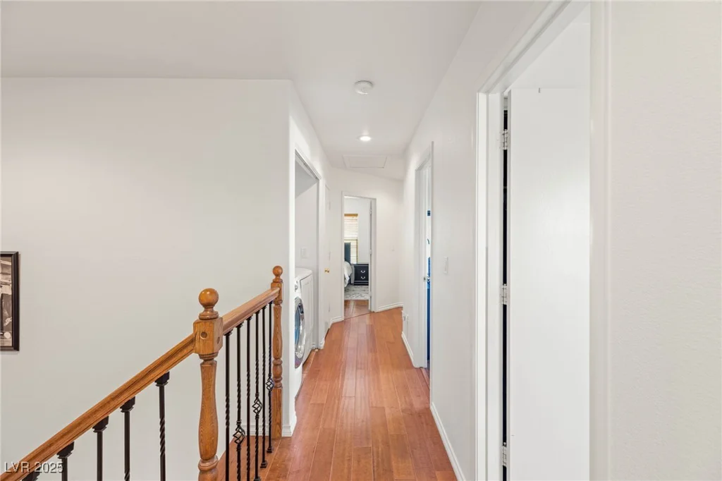 10253 Martinsburg, Las Vegas, NV 89183
