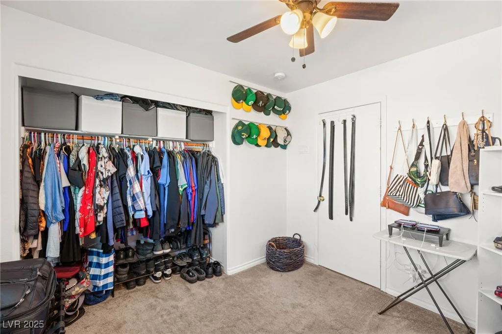 10253 Martinsburg, Las Vegas, NV 89183