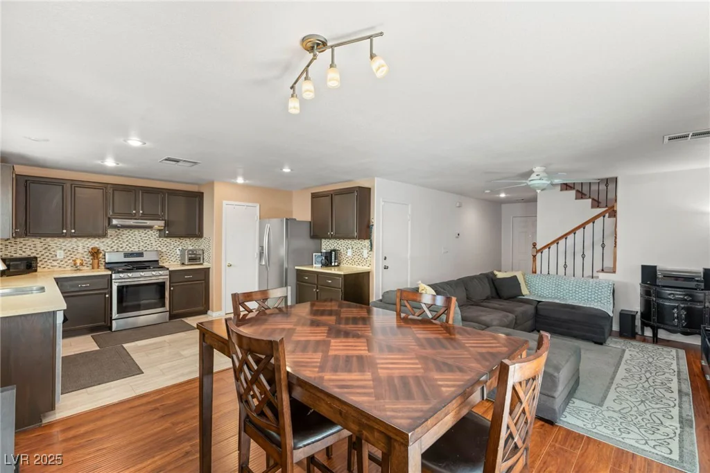10253 Martinsburg, Las Vegas, NV 89183