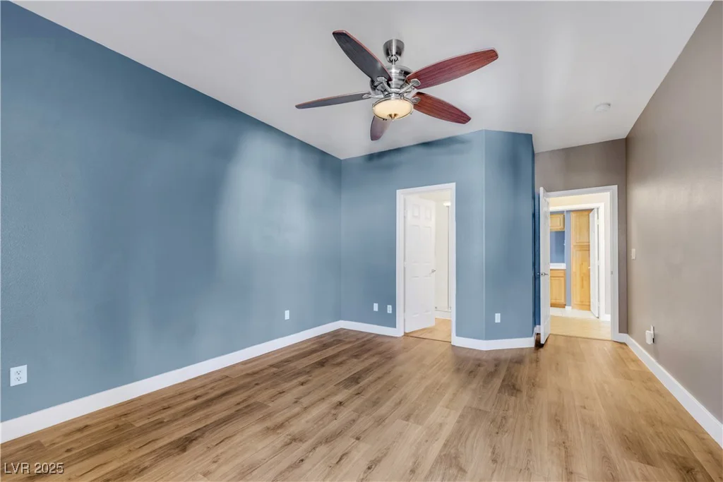 108 Lemon Glaze, Las Vegas, NV 89145