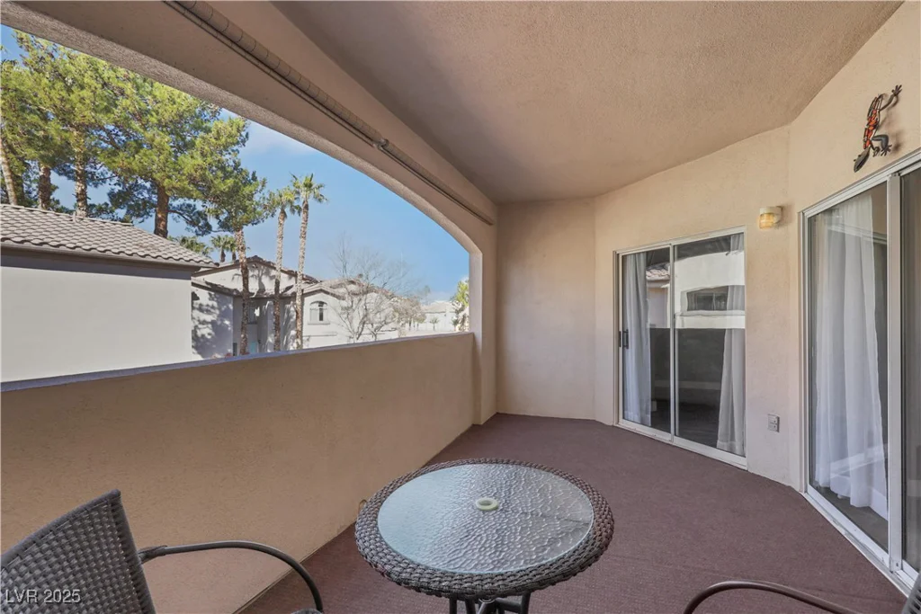 108 Lemon Glaze, Las Vegas, NV 89145