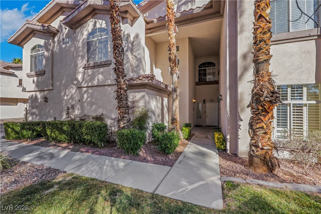 108 Lemon Glaze, Las Vegas, NV 89145