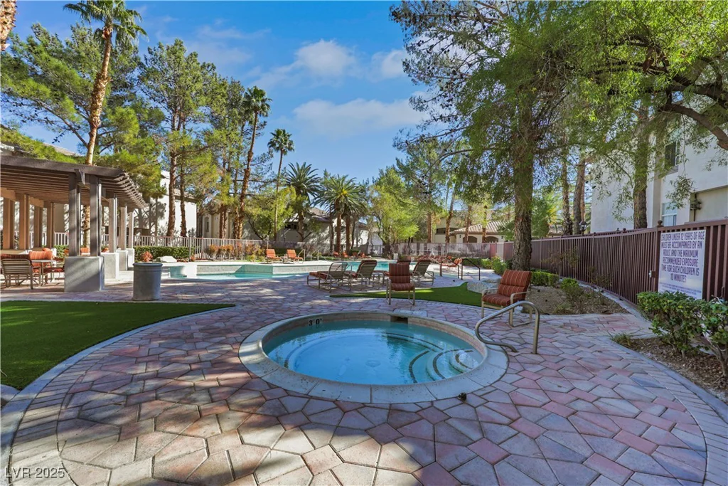 108 Lemon Glaze, Las Vegas, NV 89145