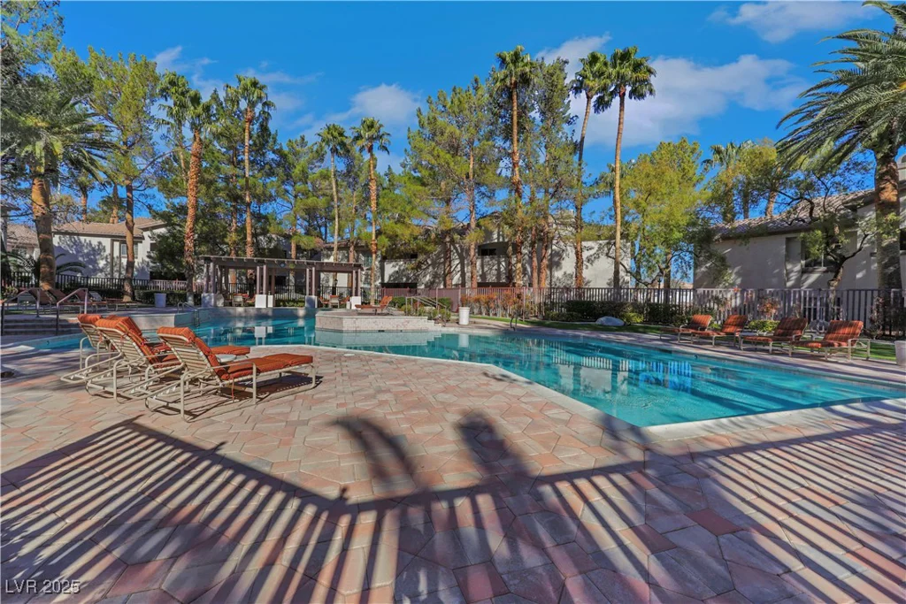 108 Lemon Glaze, Las Vegas, NV 89145